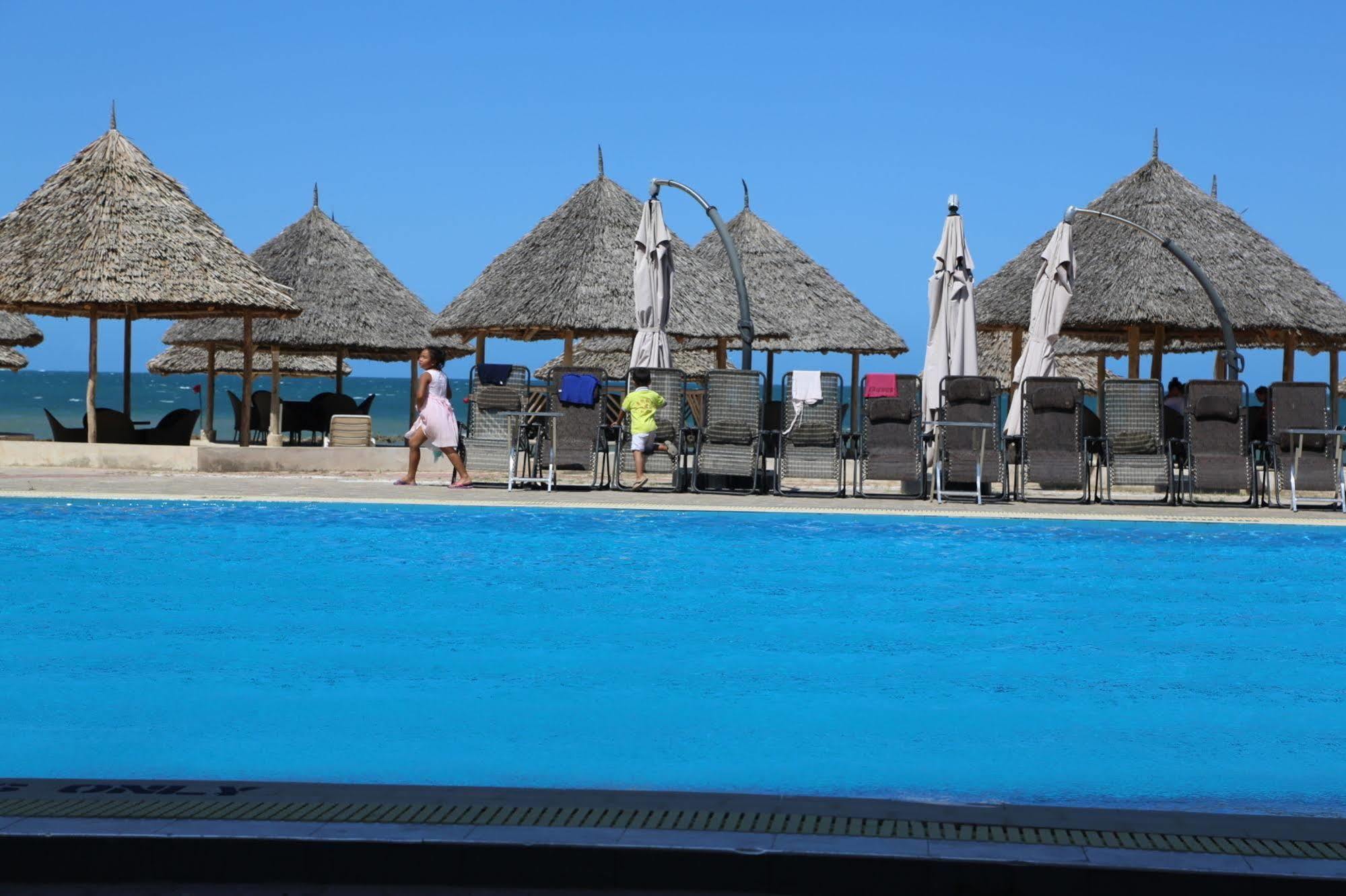 Landmark Mbezi Beach Resort Dar-es-Salaam Eksteriør bilde